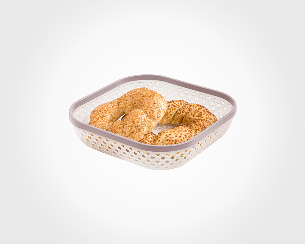 سبد نان و سبزی بزرگ