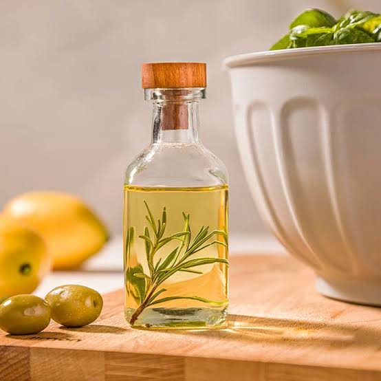 بطری ۱۳۰ میلی لیتر درب چوبی